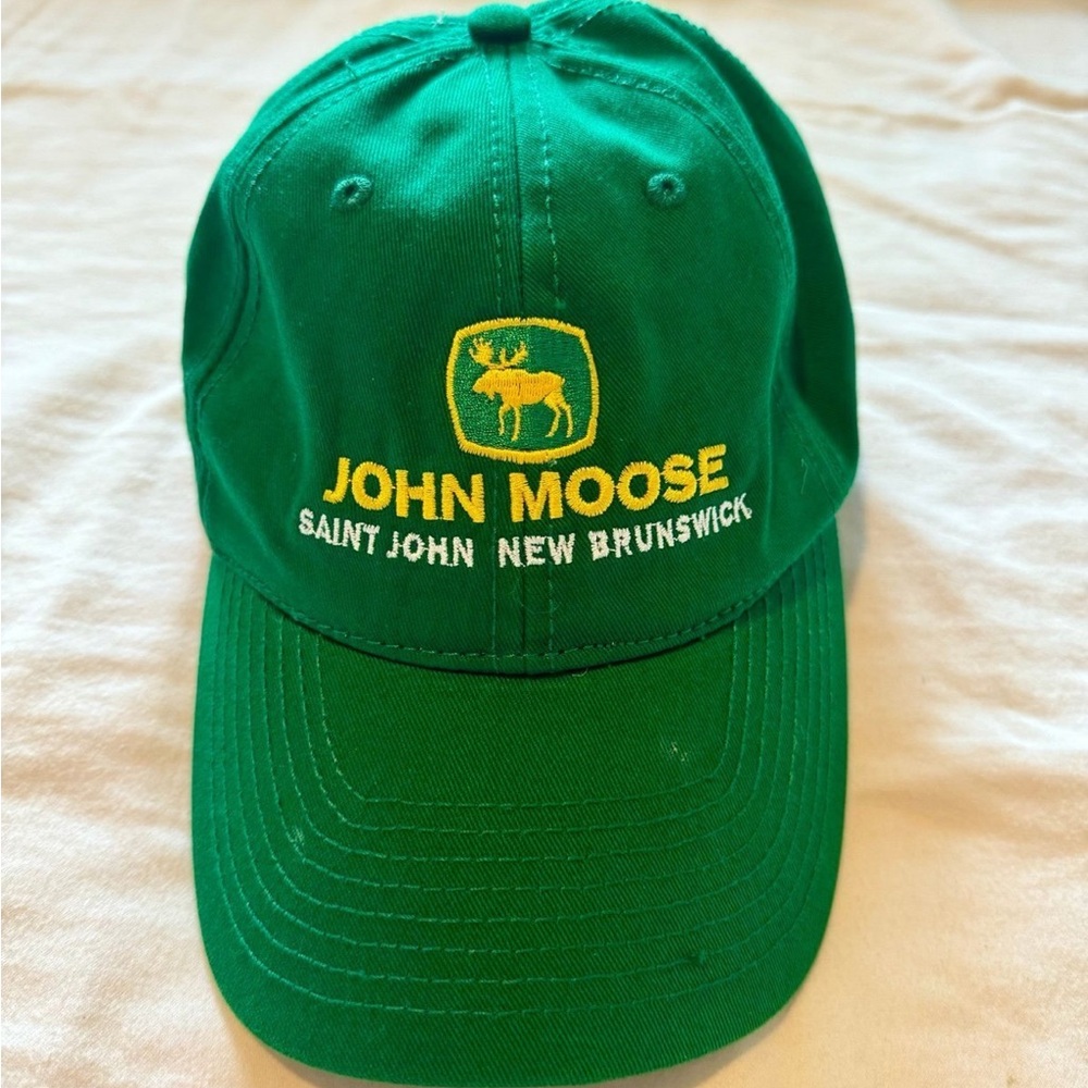 JOHN MOOSE SAINT JOHN NEW BRUNEWICK GREEN BASEBALL CAP ADJUSTABLE VINTAGE